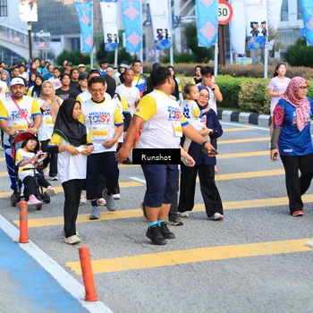 Runner Photo 4893251