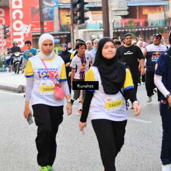 Runner Photo 4893297