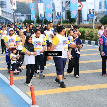 Runner Photo 4893300