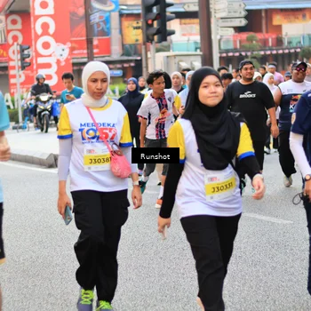 Runner Photo 4893315