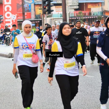 Runner Photo 4893327