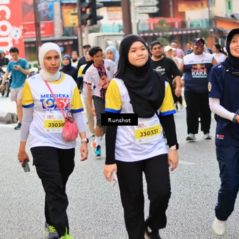 Runner Photo 4893336