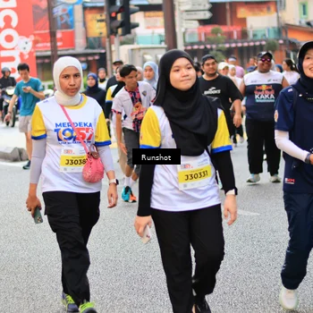 Runner Photo 4893338