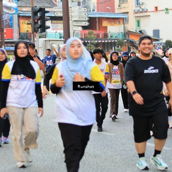 Runner Photo 4893349