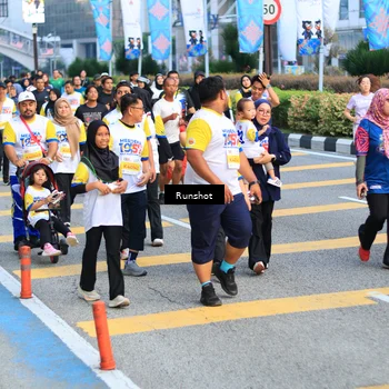 Runner Photo 4893413