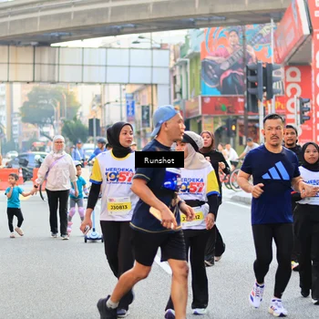 Runner Photo 4893512