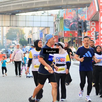 Runner Photo 4893516