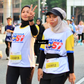 Runner Photo 4893544