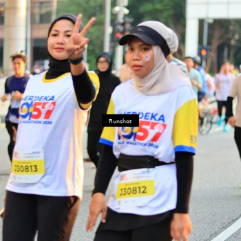 Runner Photo 4893557