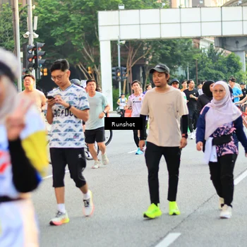 Runner Photo 4893576