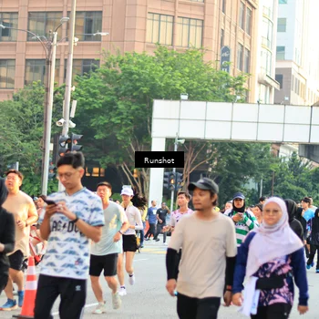 Runner Photo 4893596