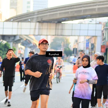 Runner Photo 4893635