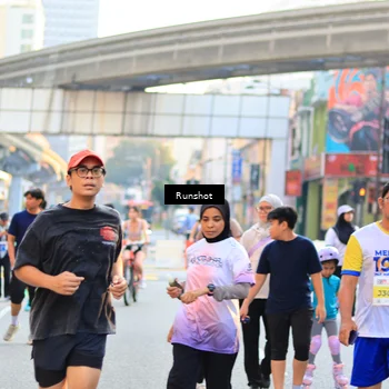 Runner Photo 4893644