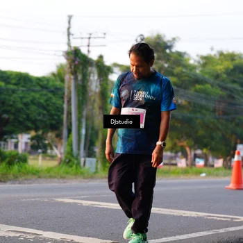 Runner Photo 4893654