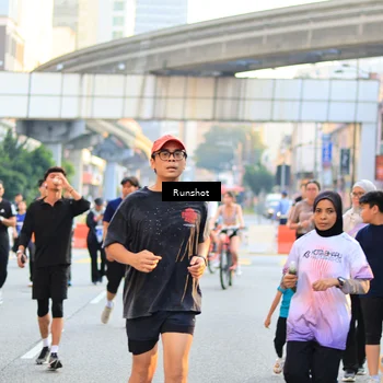 Runner Photo 4893655