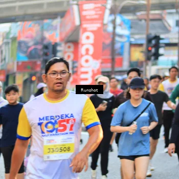 Runner Photo 4893680
