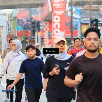 Runner Photo 4893716