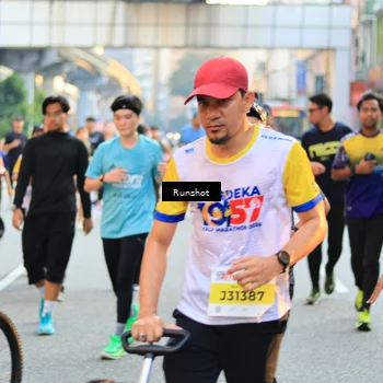 Runner Photo 4893785