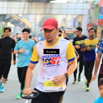Runner Photo 4893793