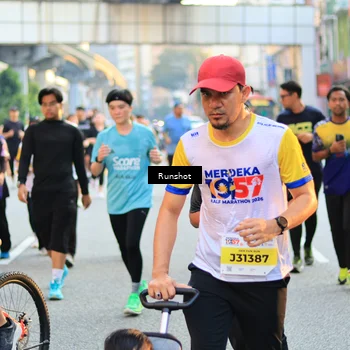 Runner Photo 4893796