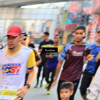 Runner Photo 4893813