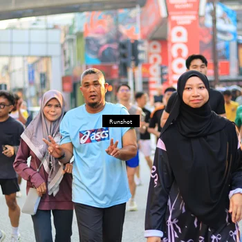 Runner Photo 4893858