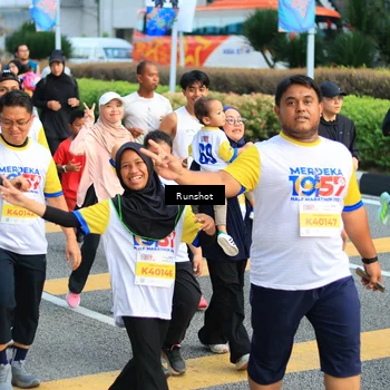 Runner Photo 4893861
