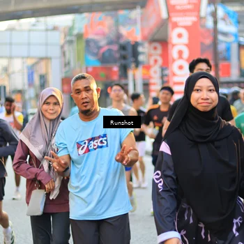 Runner Photo 4893876