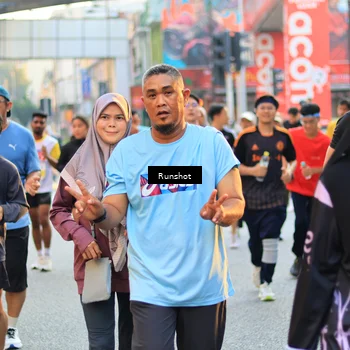 Runner Photo 4893895