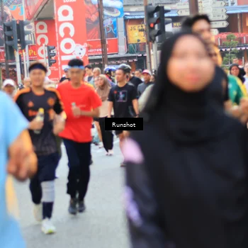 Runner Photo 4893900