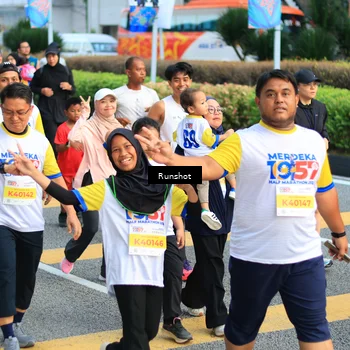 Runner Photo 4893910