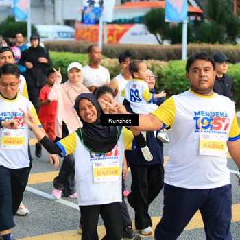 Runner Photo 4893916