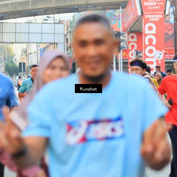 Runner Photo 4893919