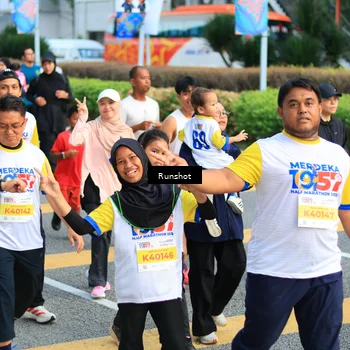 Runner Photo 4893933