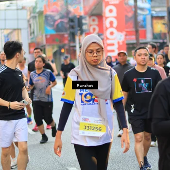 Runner Photo 4893940