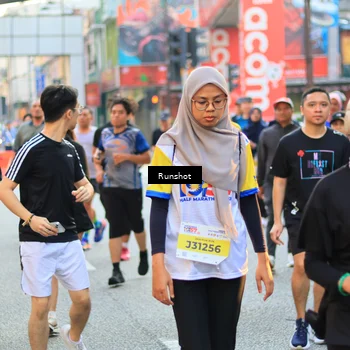 Runner Photo 4893941