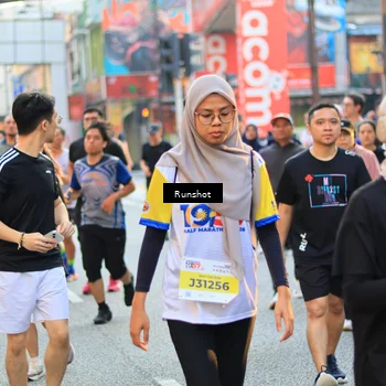 Runner Photo 4893945
