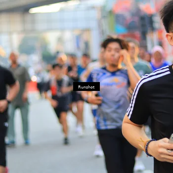 Runner Photo 4893976
