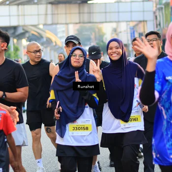 Runner Photo 4894043