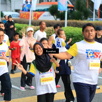 Runner Photo 4894063