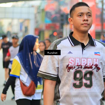 Runner Photo 4894115
