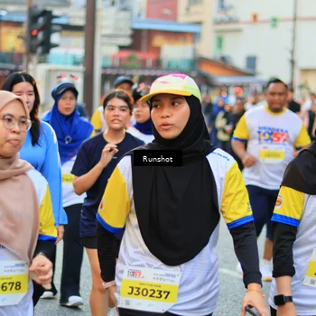 Runner Photo 4894142