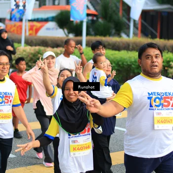 Runner Photo 4894160