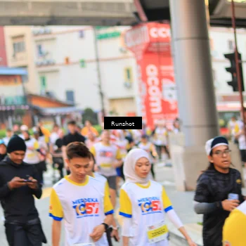Runner Photo 4894219