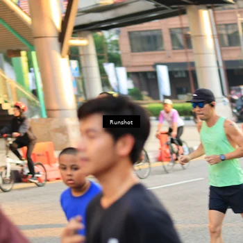 Runner Photo 4894236