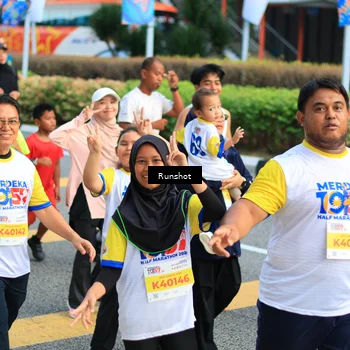 Runner Photo 4894256