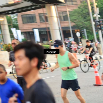 Runner Photo 4894260