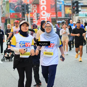 Runner Photo 4894290