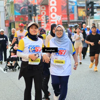 Runner Photo 4894296