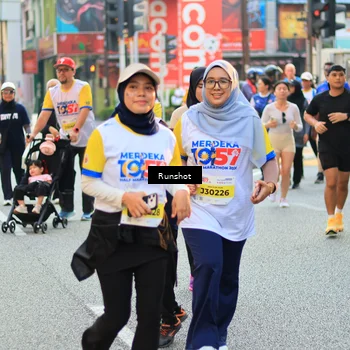 Runner Photo 4894305